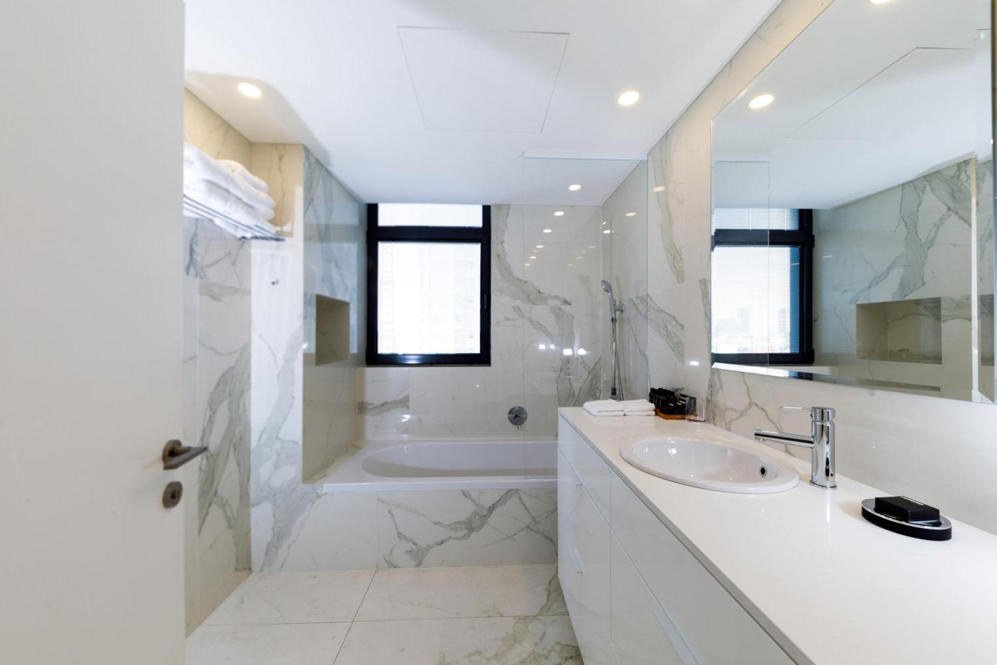 تل أبيب Renoma Apartments الغرفة الصورة